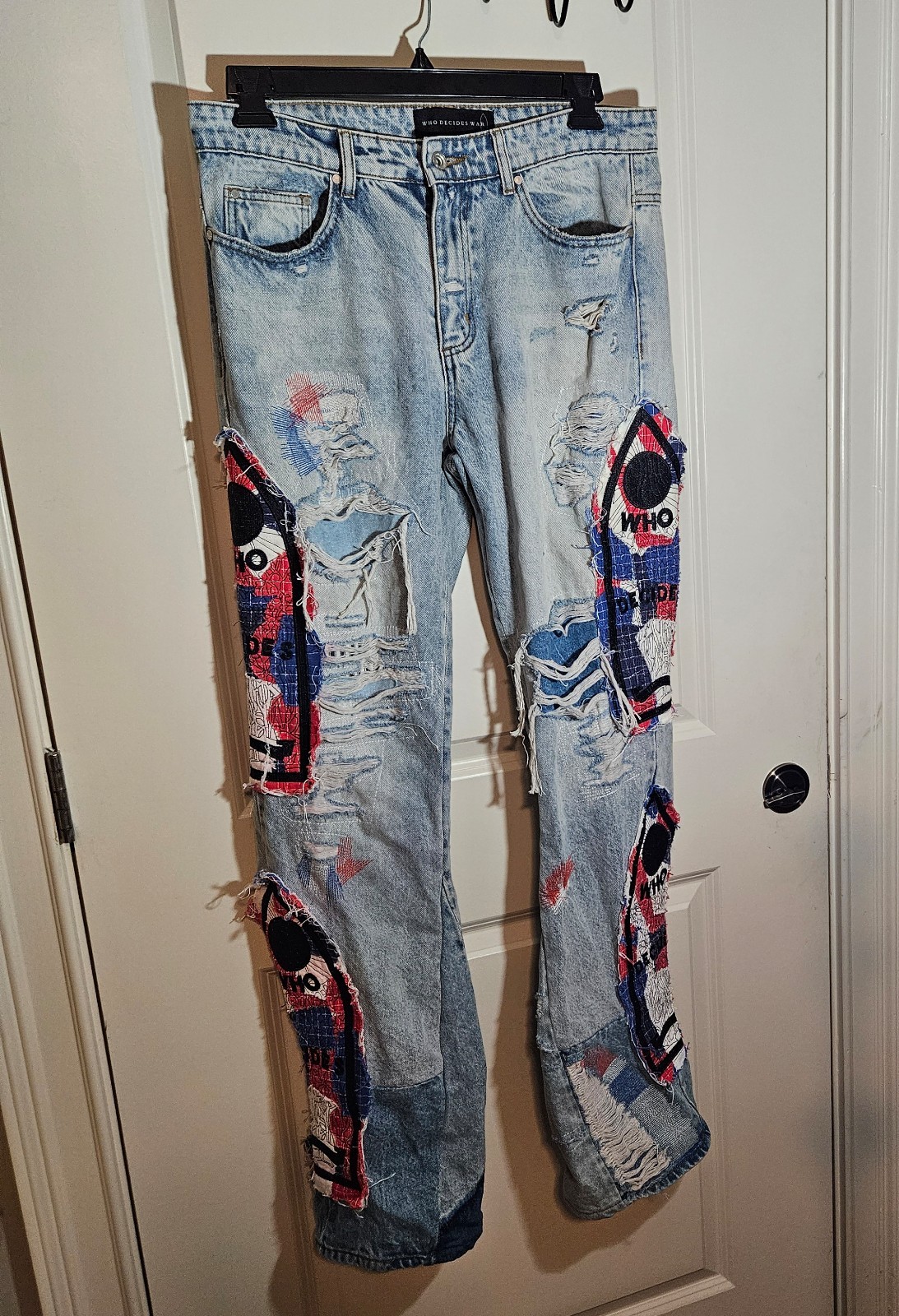 WHO DECIDES WAR x MRDR BRVDO 'Glory' Distressed Denim Jeans Men's Size 32