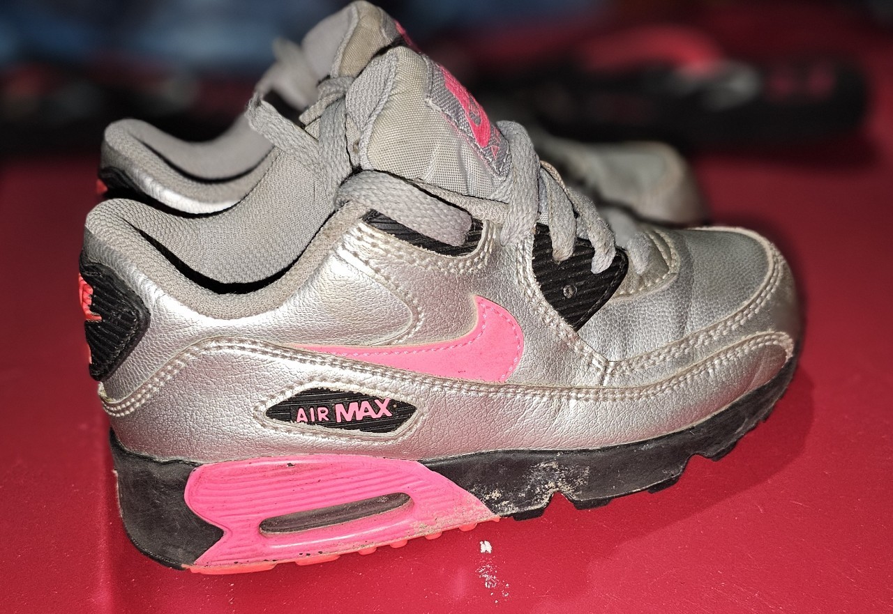 Nike airmax 90 size 11c