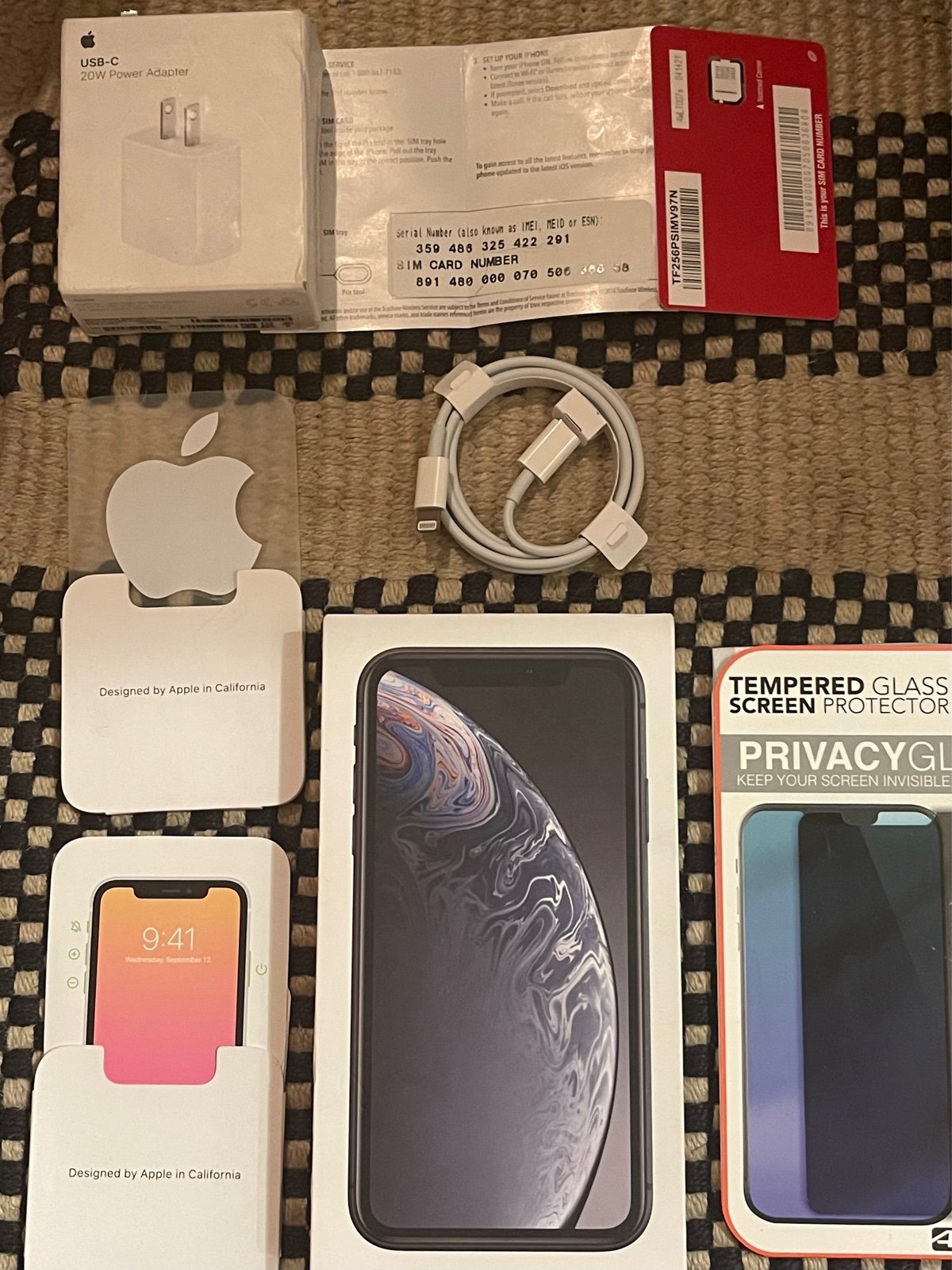 URGENT IPHONE XR BUY NOW READ DESCRIPTION