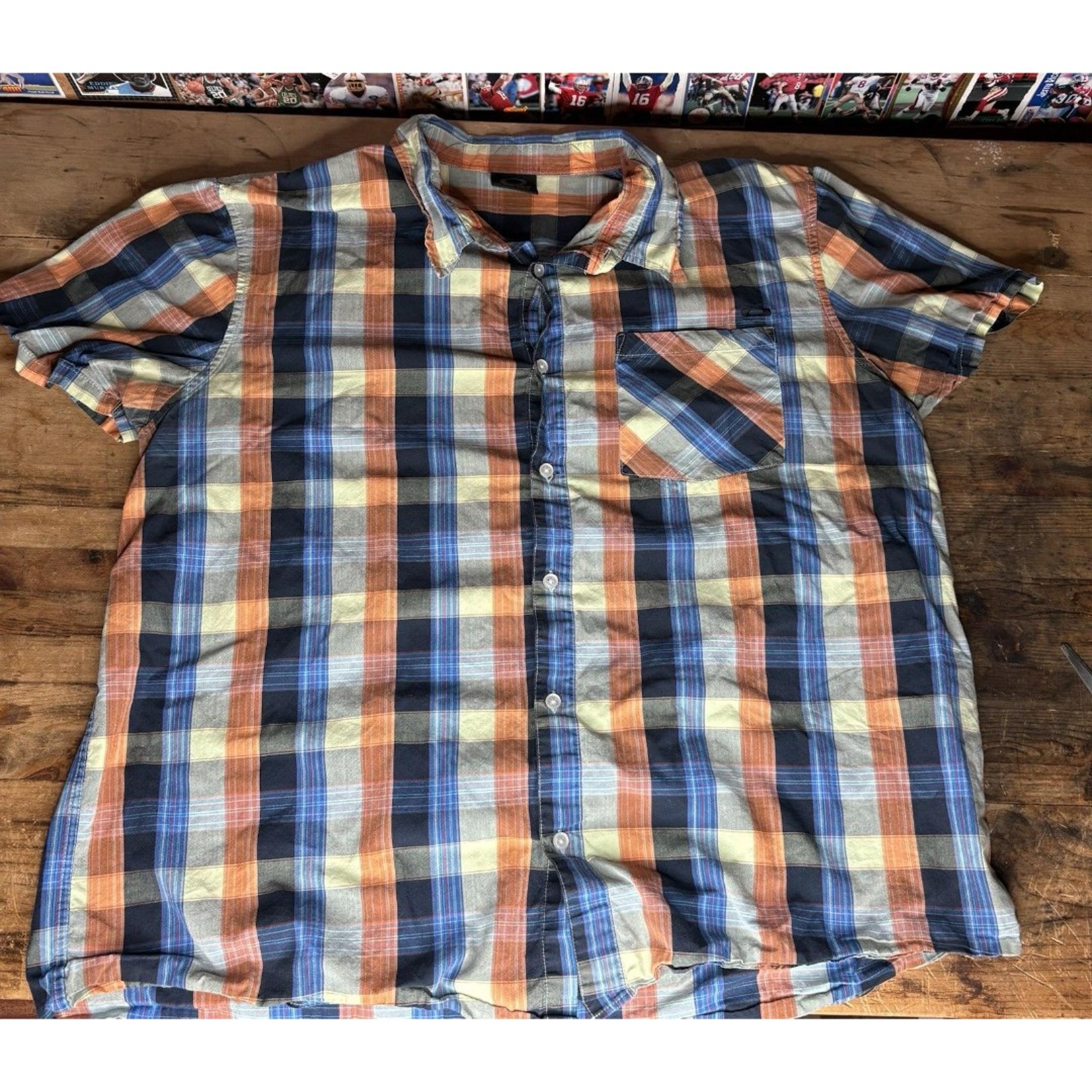 Oakley Short Sleeve Plaid Button Down Shirt Men’s XXL Orange Blue Pocket Outdoor