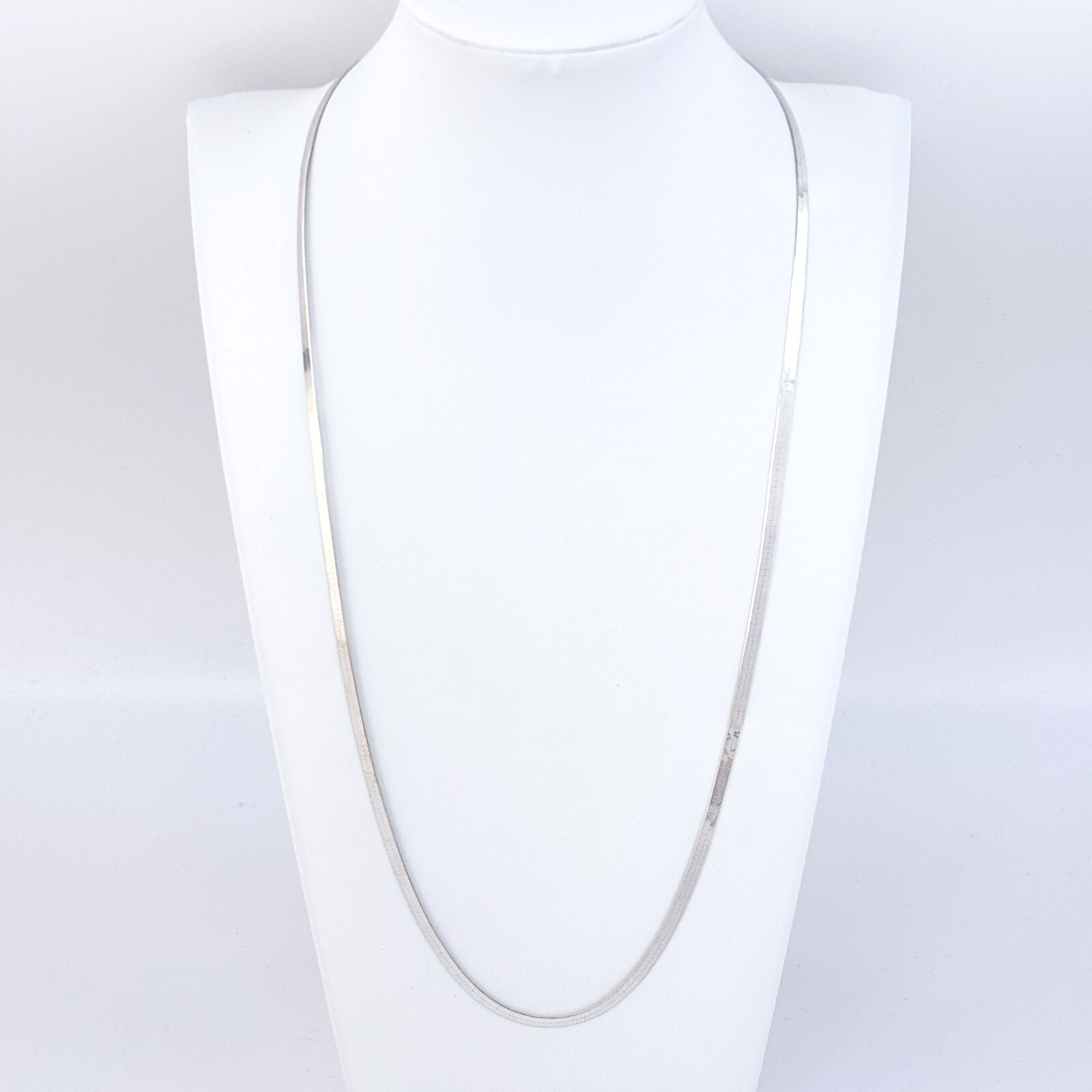 Vintage Italy Sterling Silver 925 3.3mm Herringbone Necklace 24