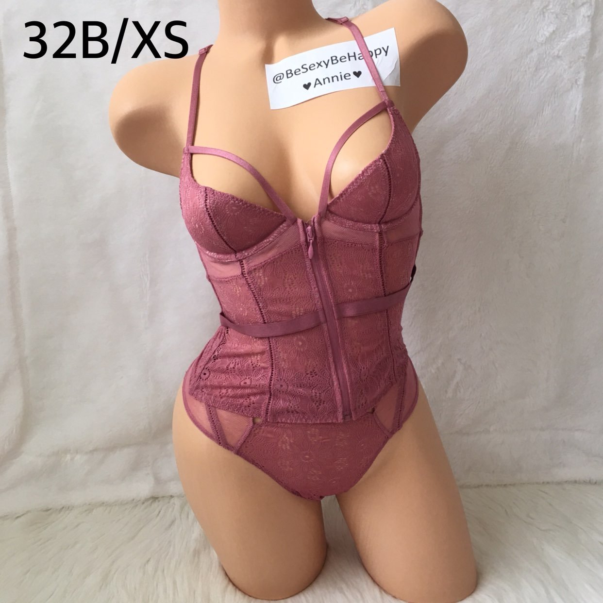 Victoria Secret Corset Size 32B, XS