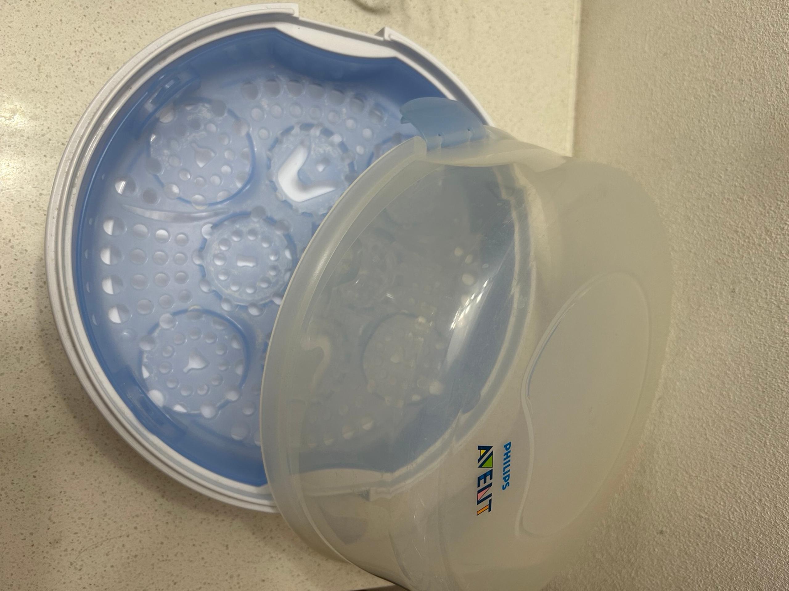 Philips Avent Baby Bottle Microwave Sterilizer with large capacity