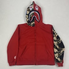 A Bathing Ape Shark Hoodie Sweatshirt Adult Medium Red Camo Full Zip Pockets