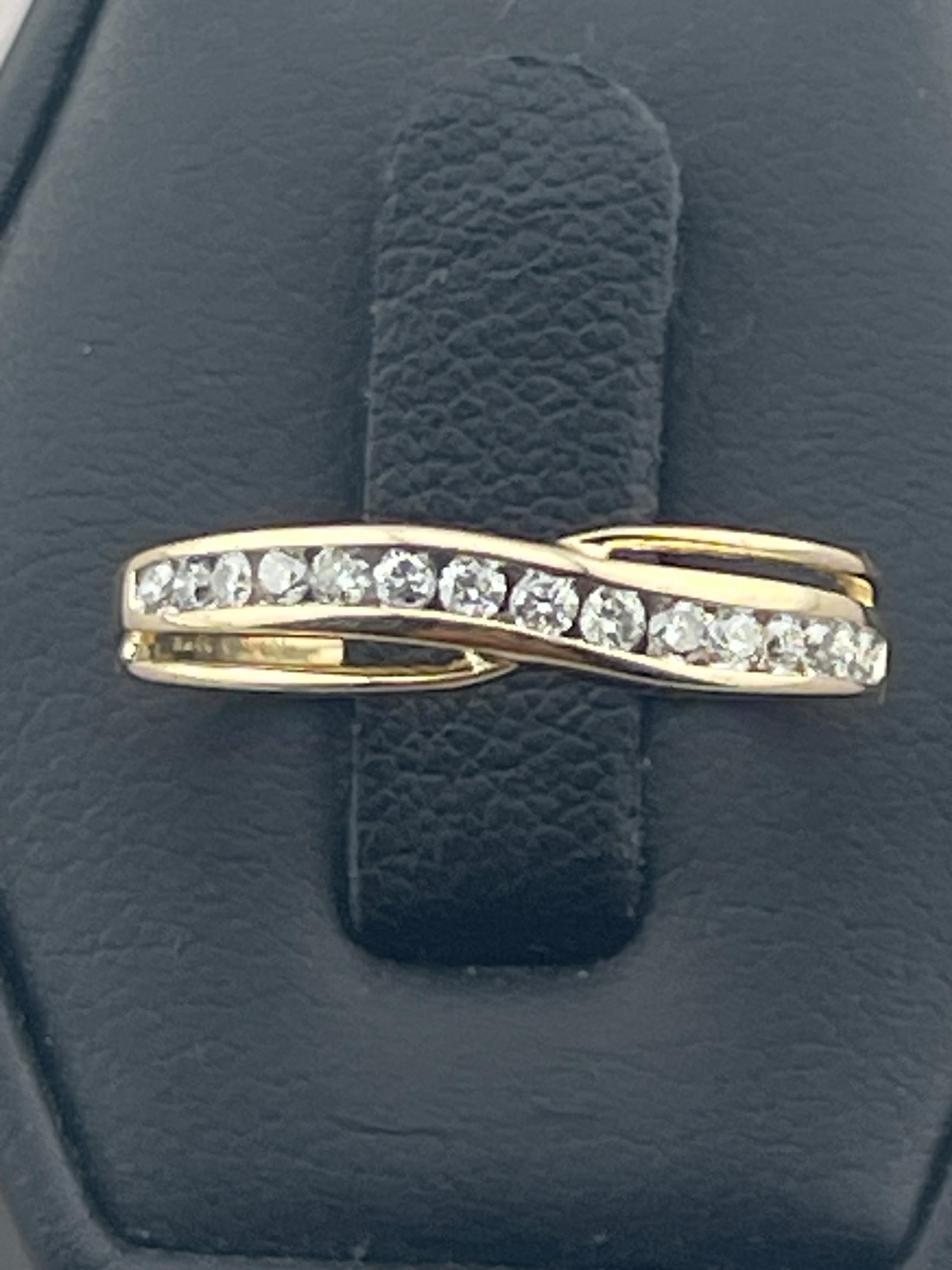 Vintage 1/3 carat diamond tdw bypass anniversary band 14 karat yellow gold