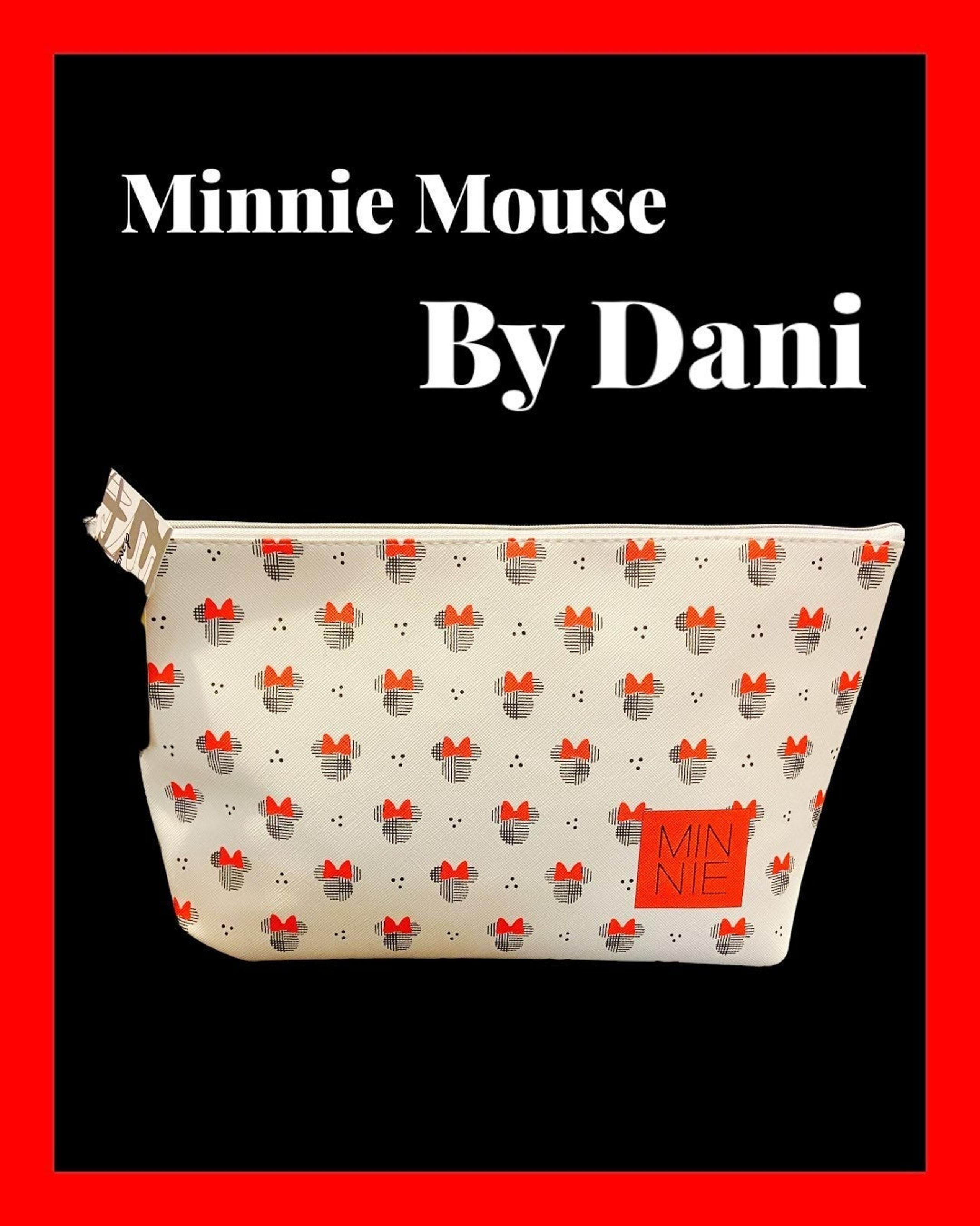 *Retired* Disney's Minnie Mouse cosmetics bag. Dani by Danielle Nicole NWT
