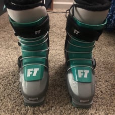 Full tilt Ski boots women