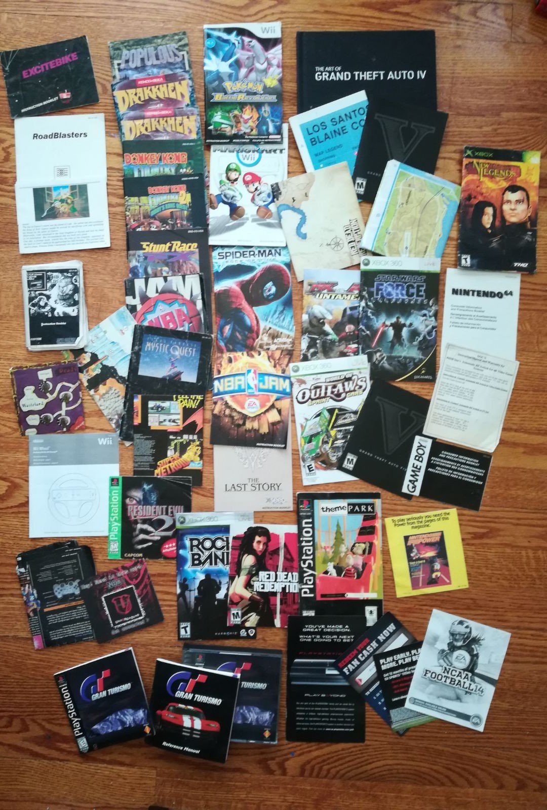 SNES NES Wii Xbox PlayStation manual lot