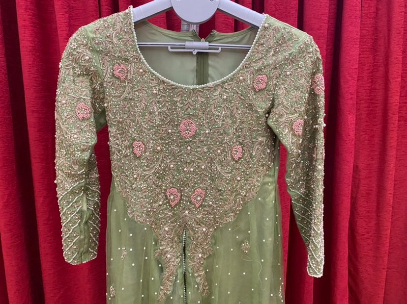 Pakistani shalwer kamiz (nikah dress)