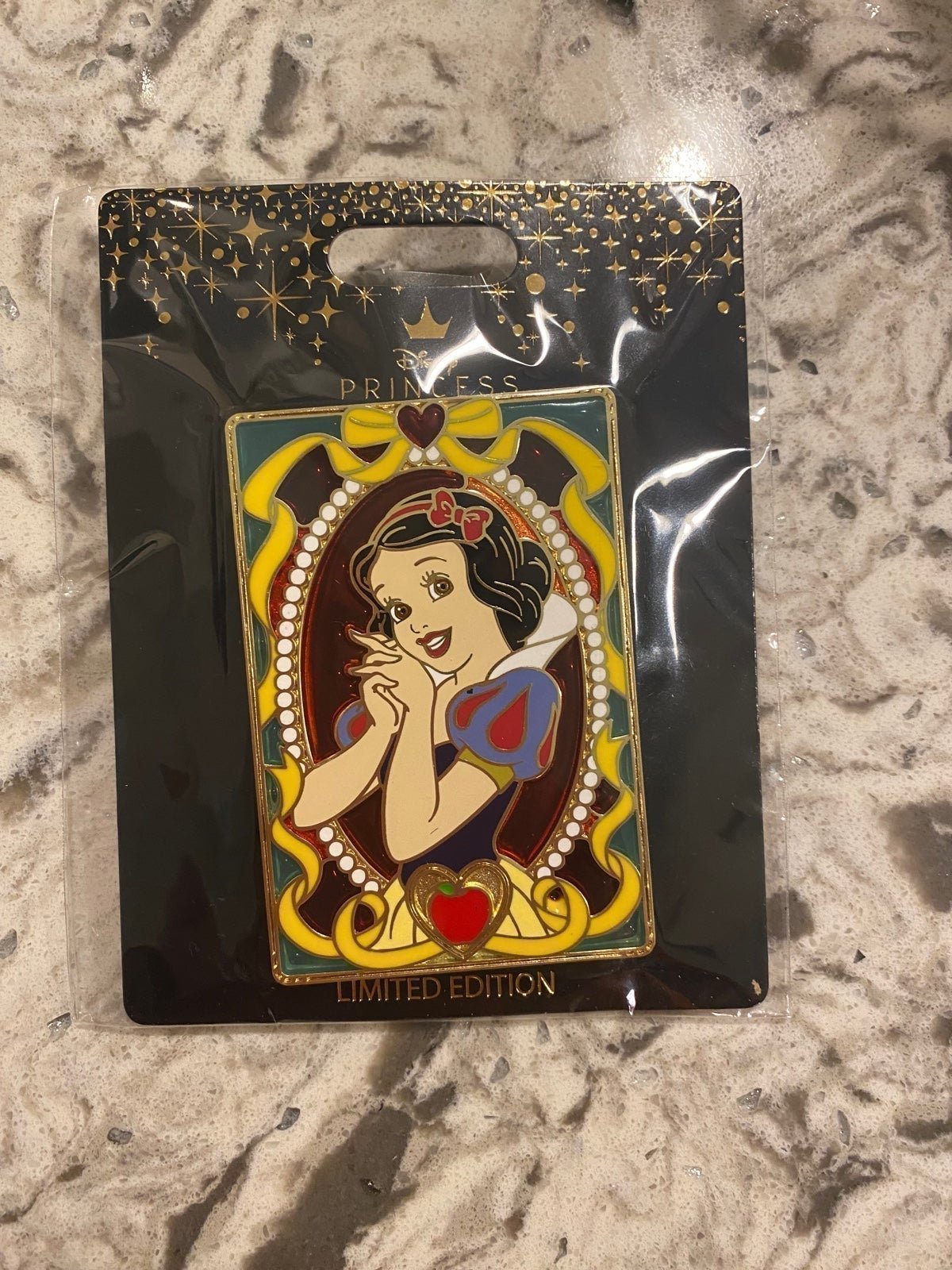 Disney Princess Stained Glass Series Snow White 3 Collectible Pin Limited