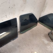 Tahoe , Yukon , Suburban GMC GM Windows