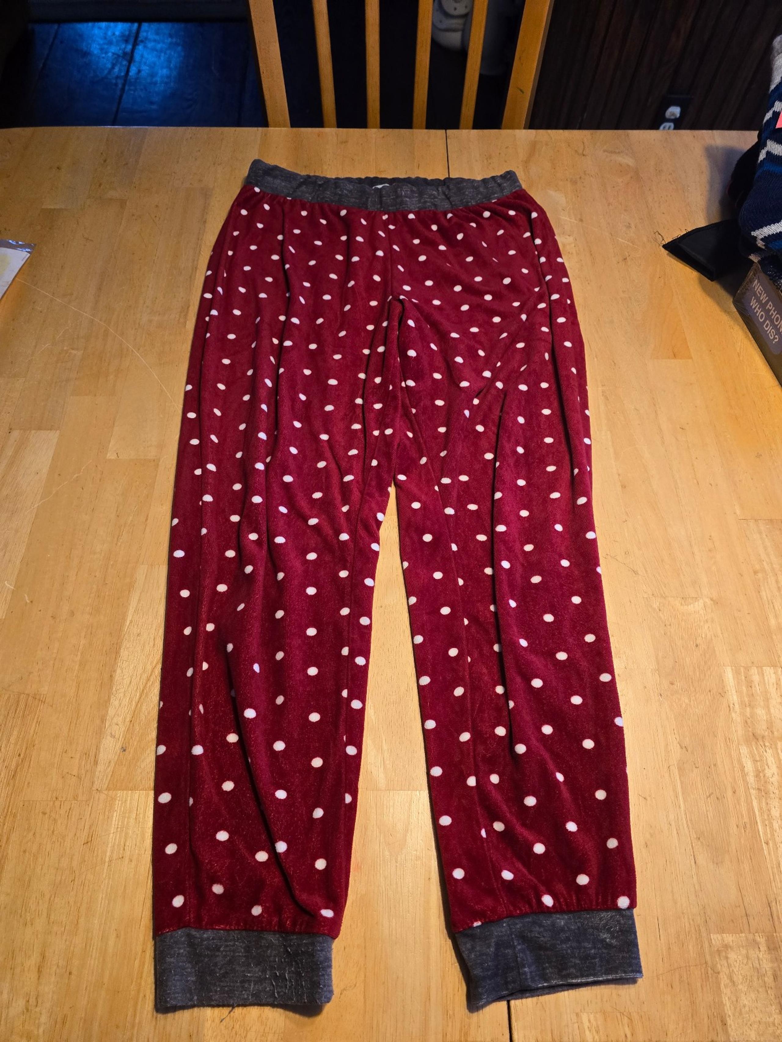 Polka Dot Rae Dunn size Medium pajama pants