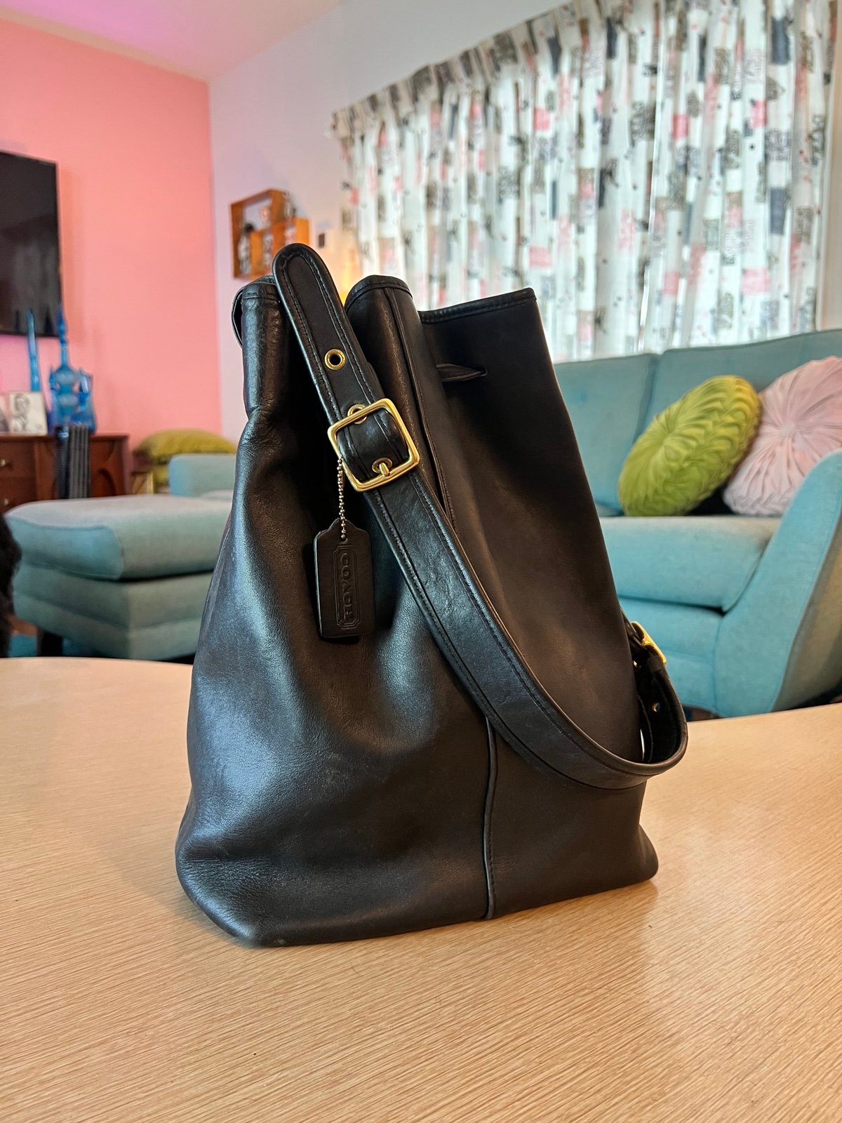 vintage Sept 1996 Coach black leather bucket bag 9166