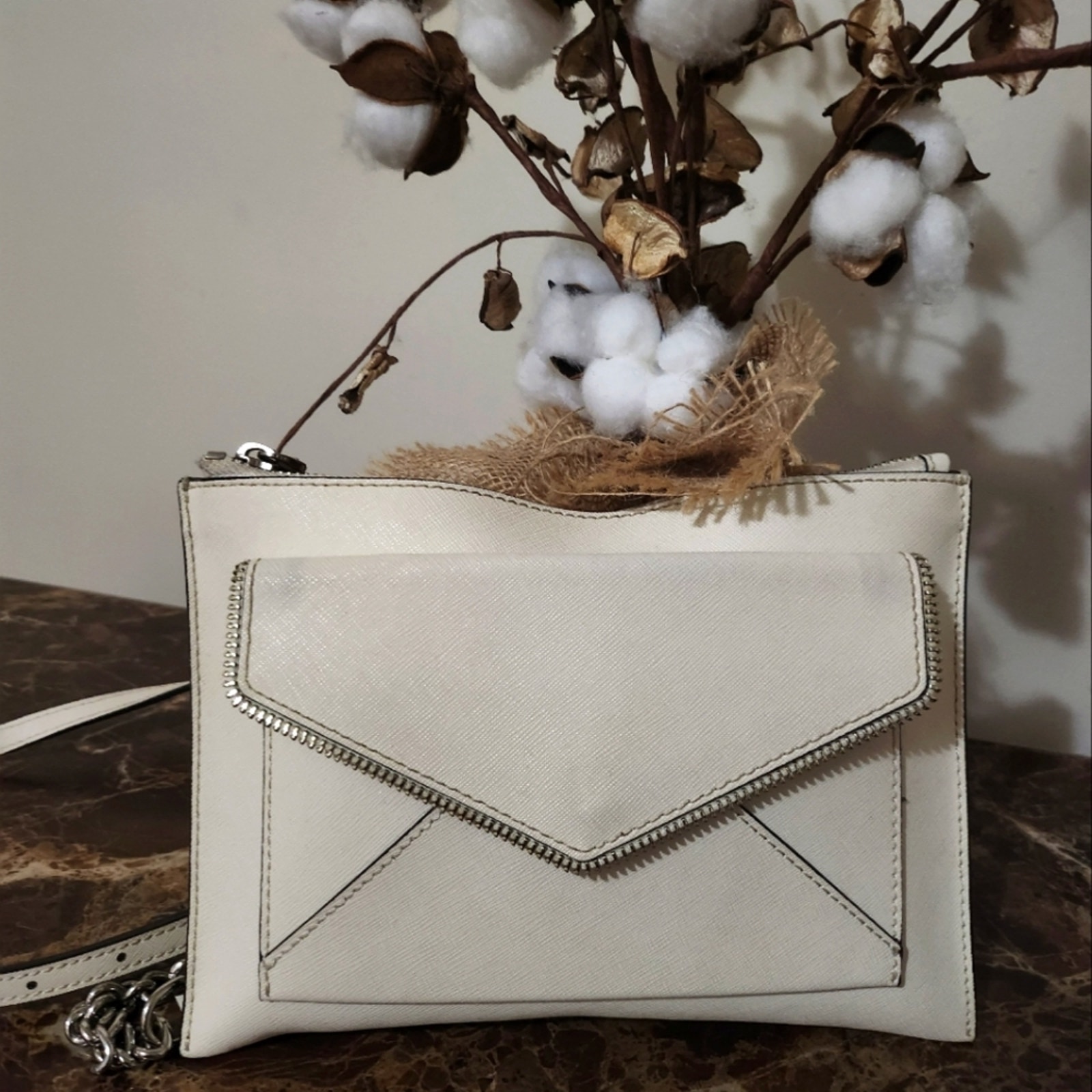 EUC Rebecca Minkoff Leather Crossbody