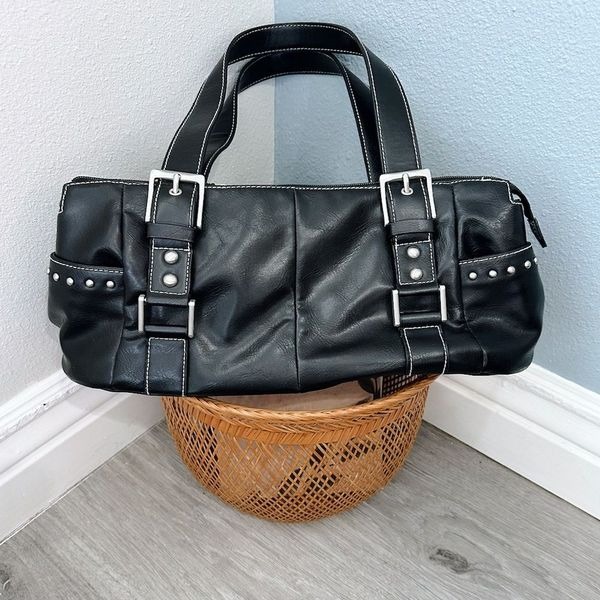 Vintage Y2K Black Leather Worthington Shoulder Bag