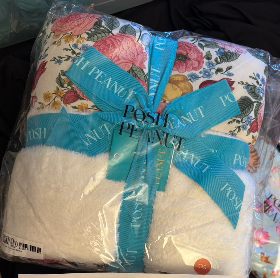 Posh peanut Bianca plush 60x60