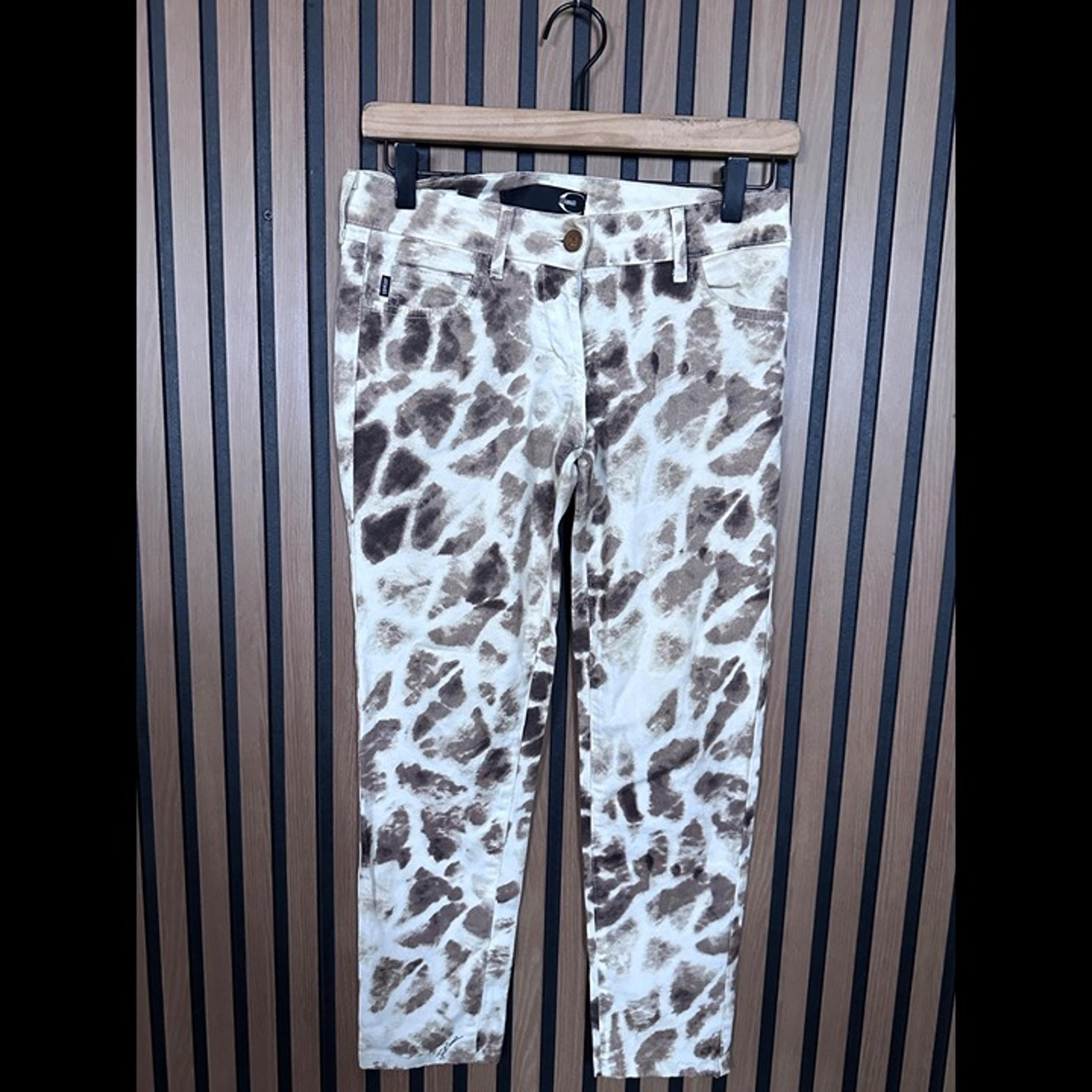 Just Roberto Cavalli Jeans US 27 Womens Black Diamond Cattle Print Cropped