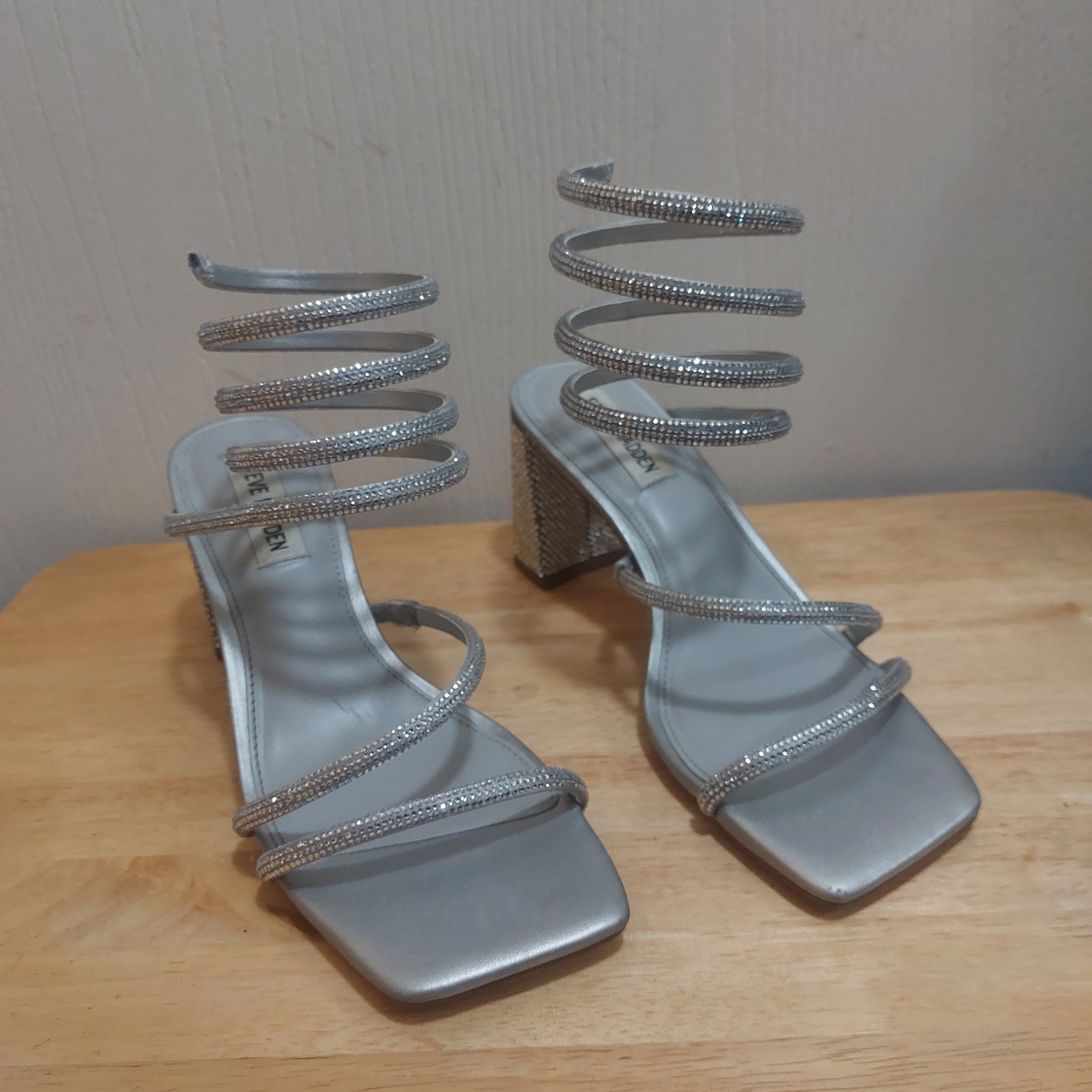 Steve Madden Lopez Women's Rhinestones Heels Size 7