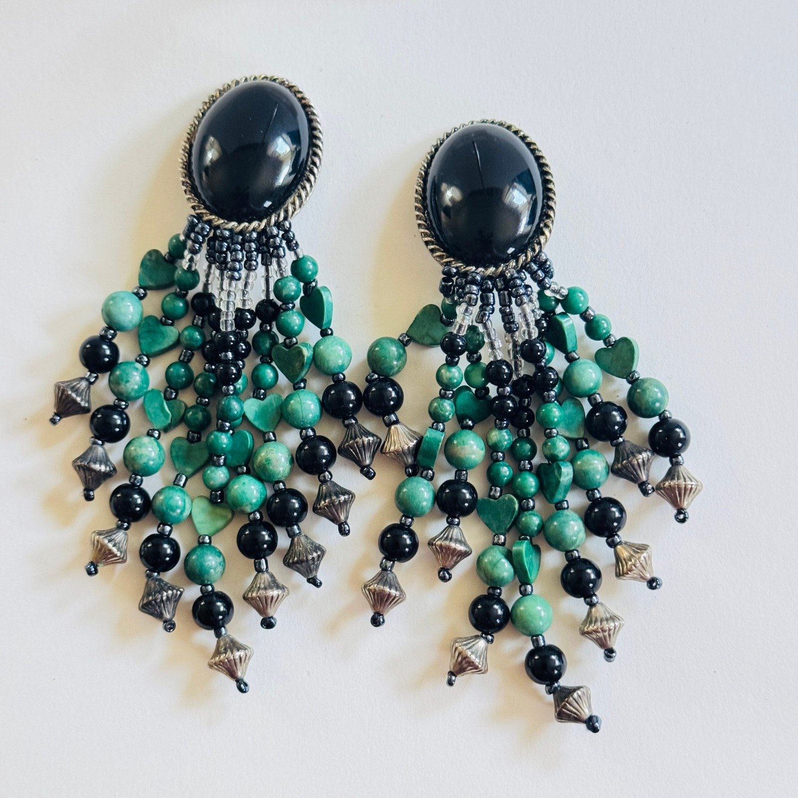 VTG Turquoise Onyx Heart Earrings Glass Beaded Dangle statement Waterfall Clip