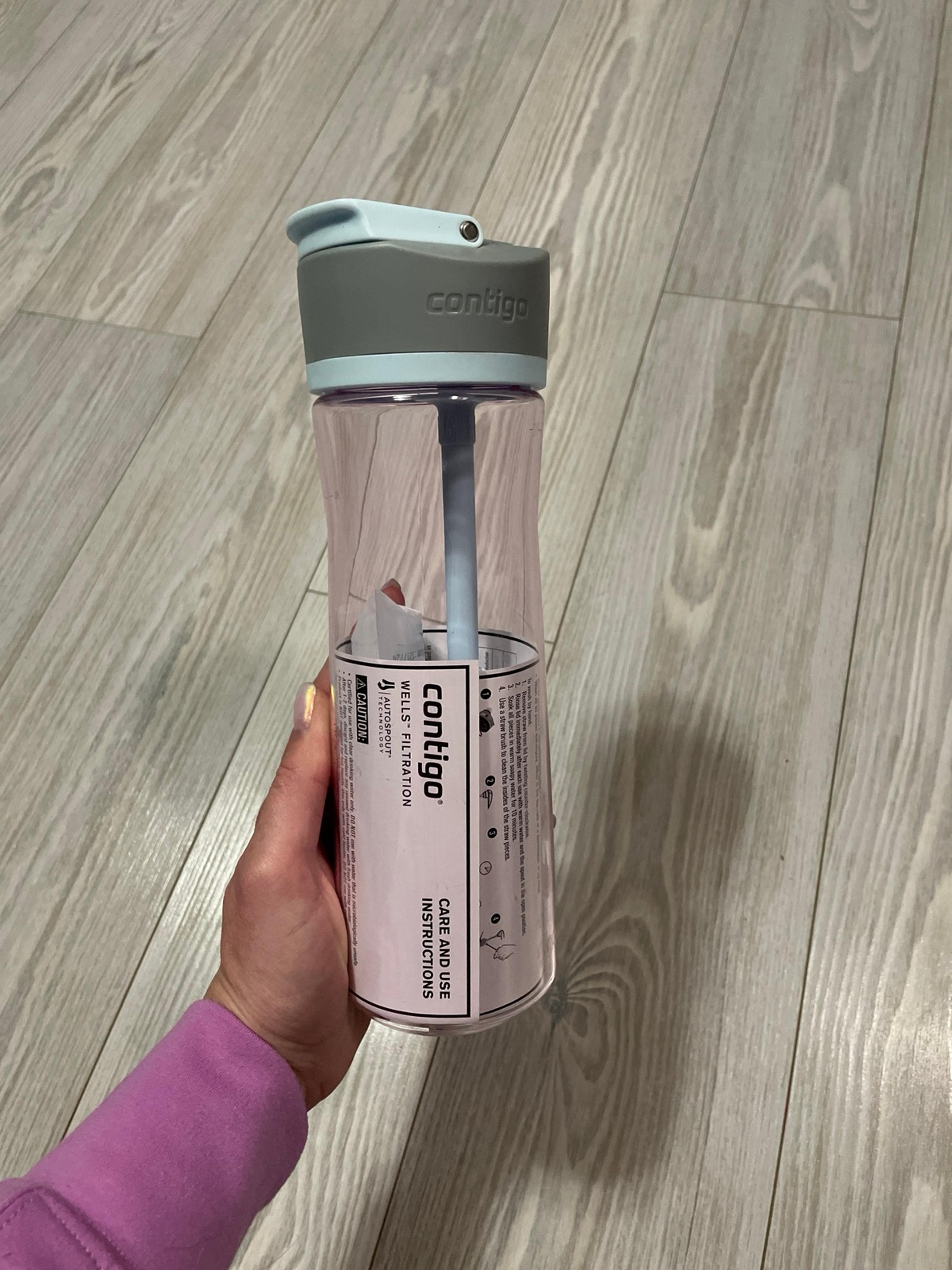 Contigo filtering water bottle 24oz