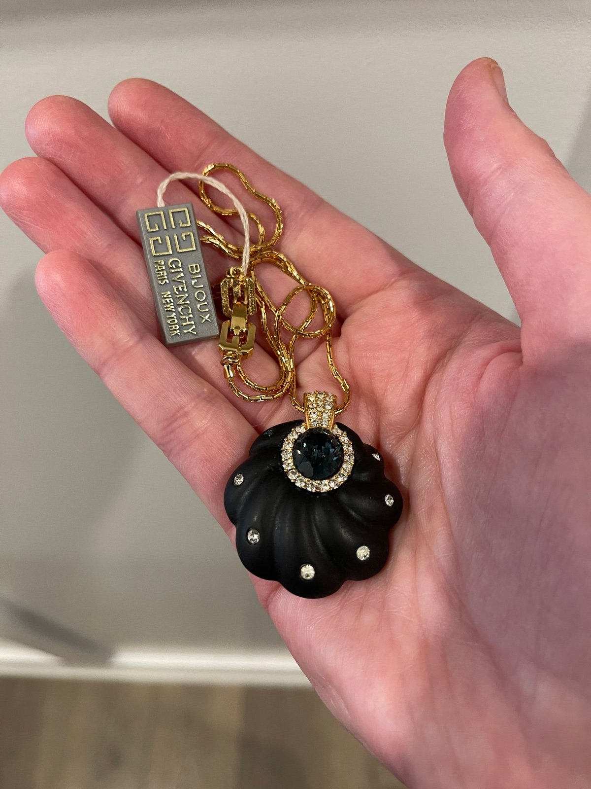Givenchy Necklace gold black