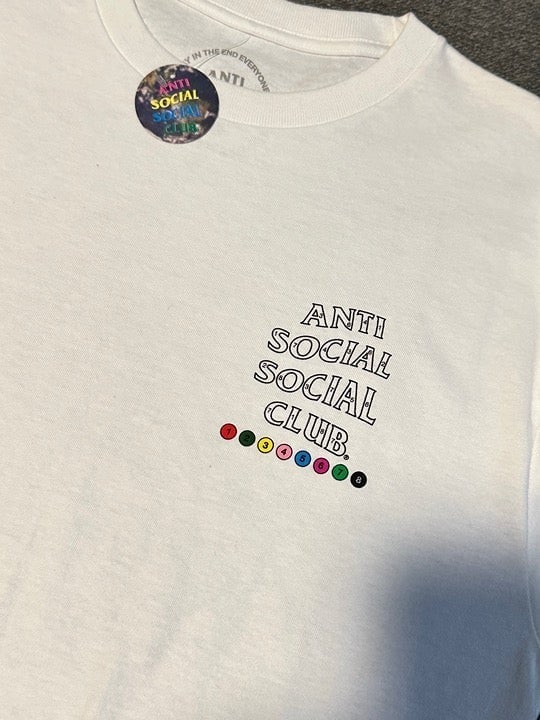 Anti Social Social Club Size M