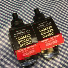 Bath and Body Works Sugared Snickerdoodle wallflower fragrance refills
