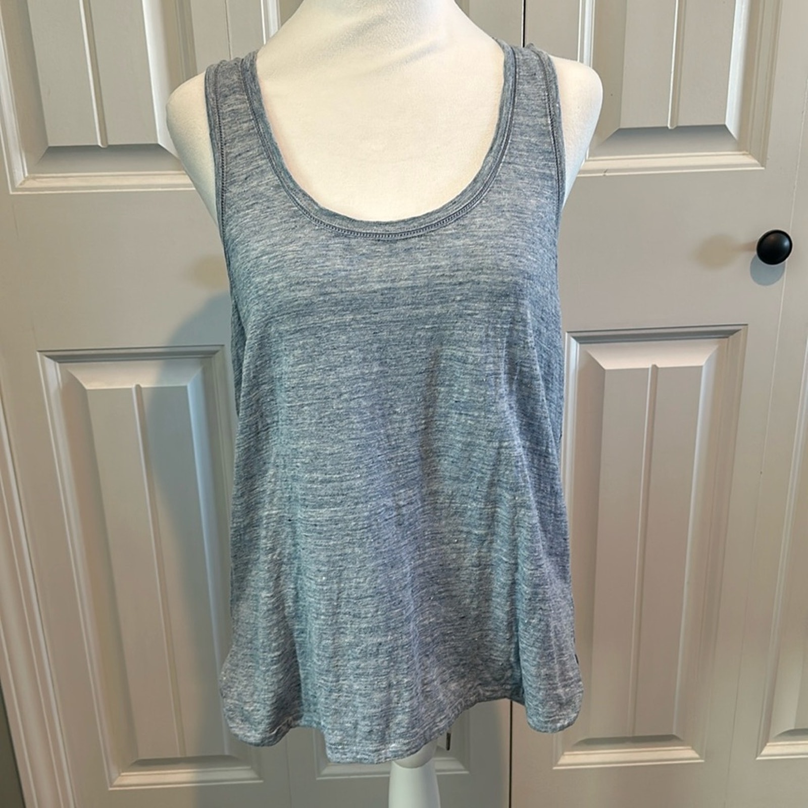 Ann Taylor Large Heathered Light Blue Linen Sleeveless Tank Top