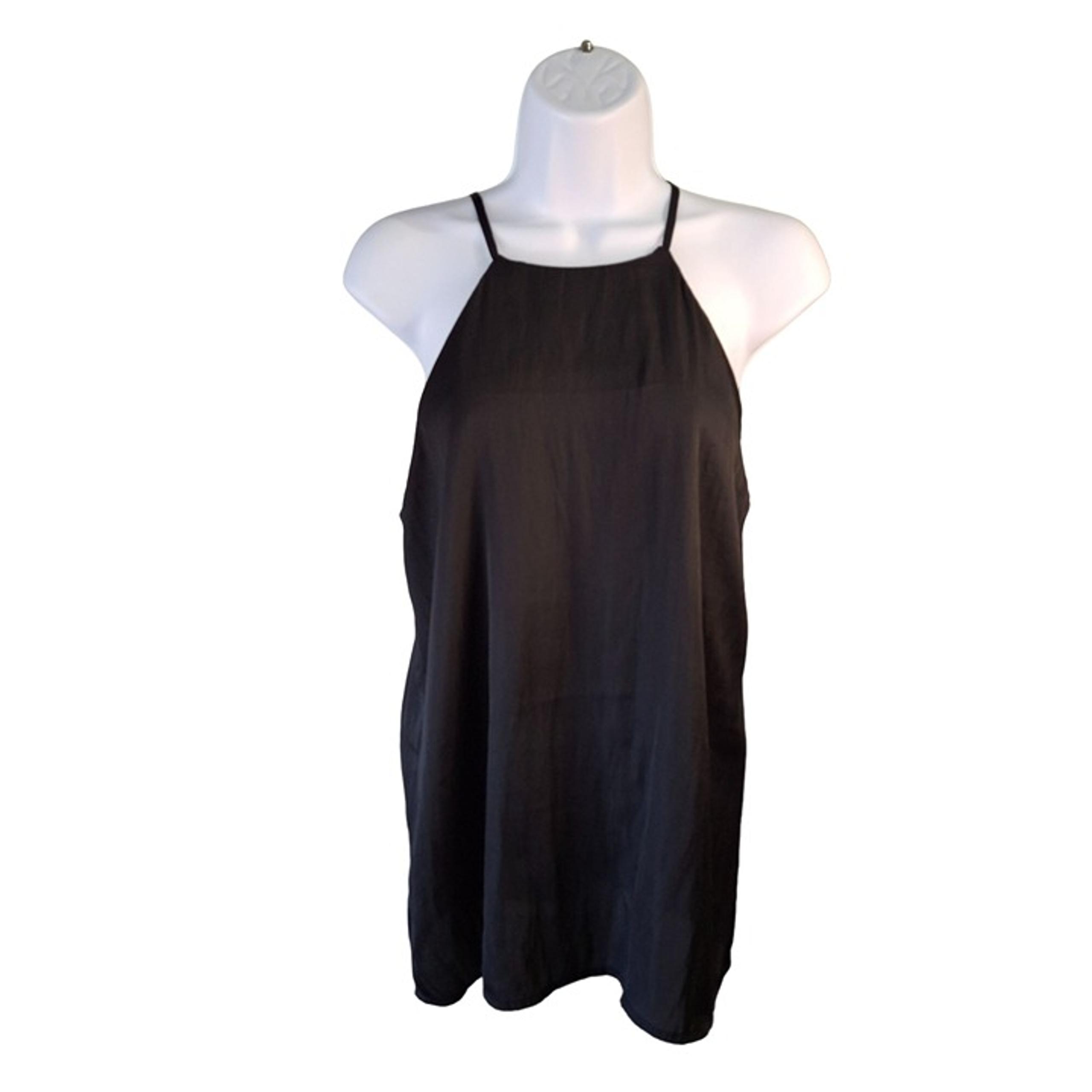 Mitto Shop Womens Black Halter Top Medium