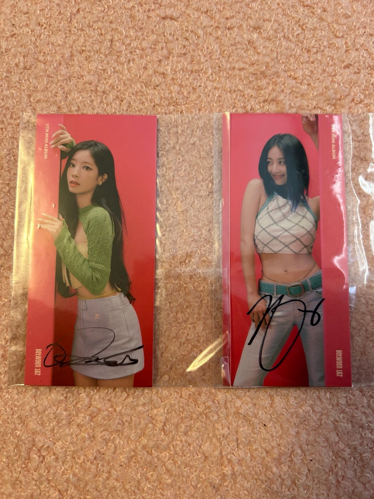 Signed Twice Jihyo & Dahyun bookmarks