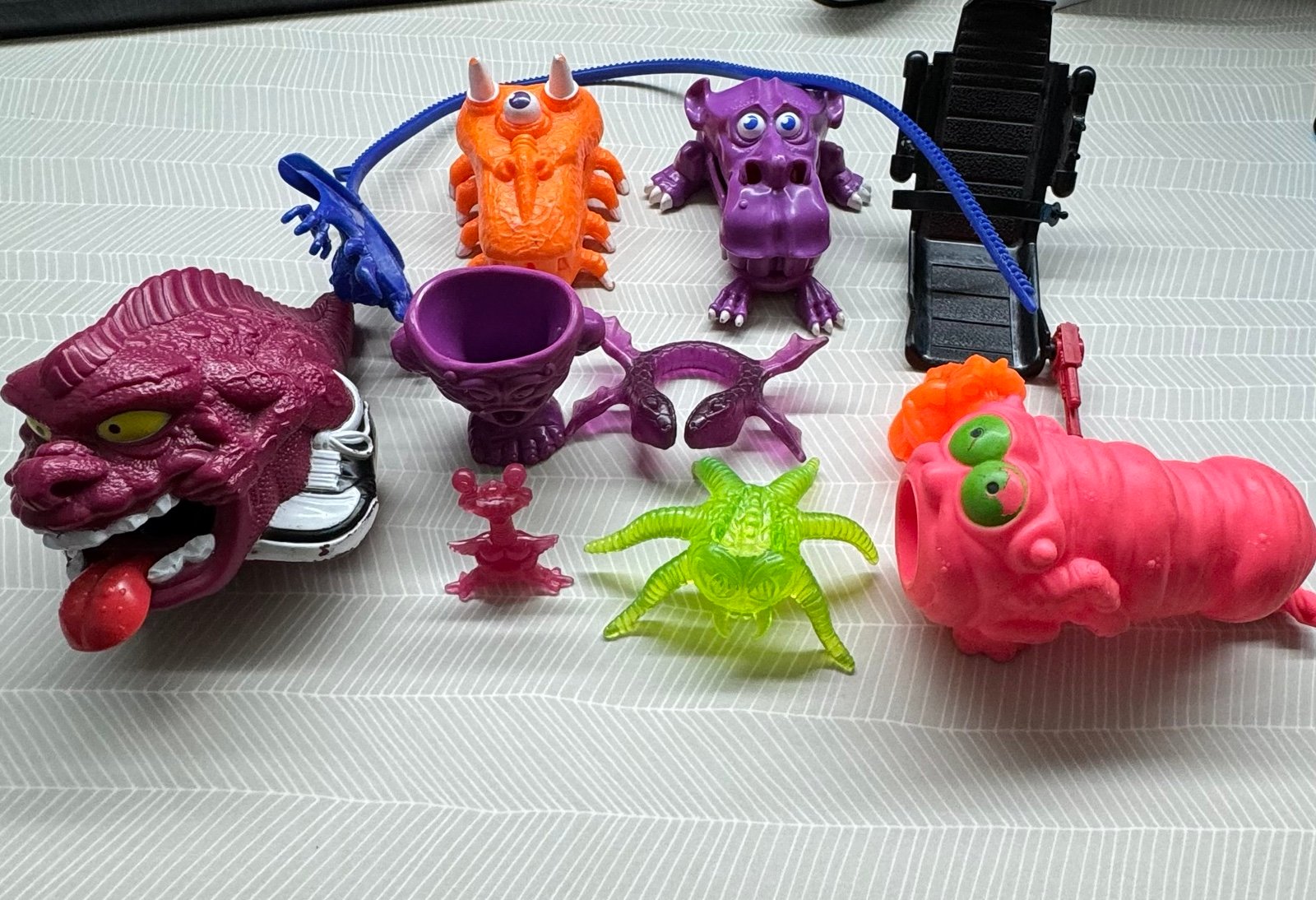 Vintage THE REAL GHOSTBUSTERS Action Figures Lot of 11 -1983-90