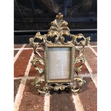 stunning Vintage Victorian style ornate brass frame picture size 2.5x3.5 inches