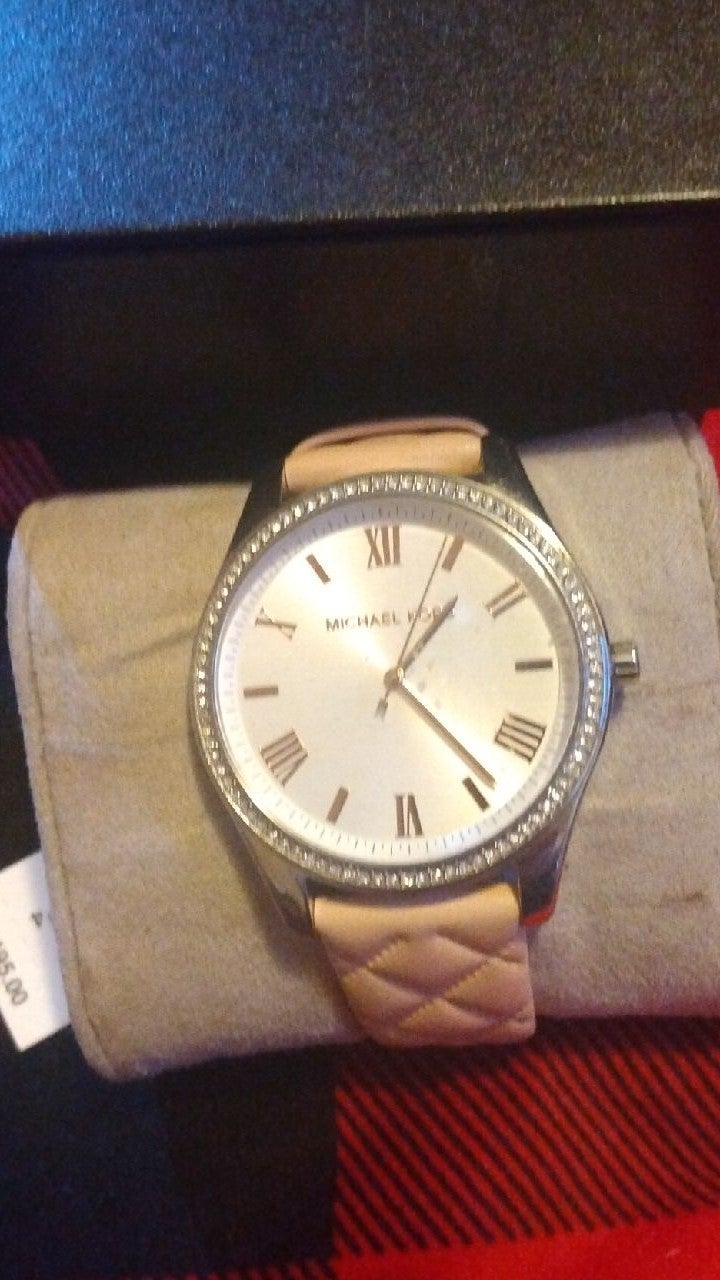Michael Kors Pink Quilted Diamond Watch 2772 New