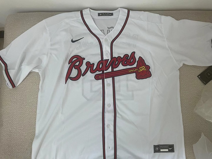 Jersey Men's Atlanta Braves Ronald Acuna Jr. White Home Jersey size ：m