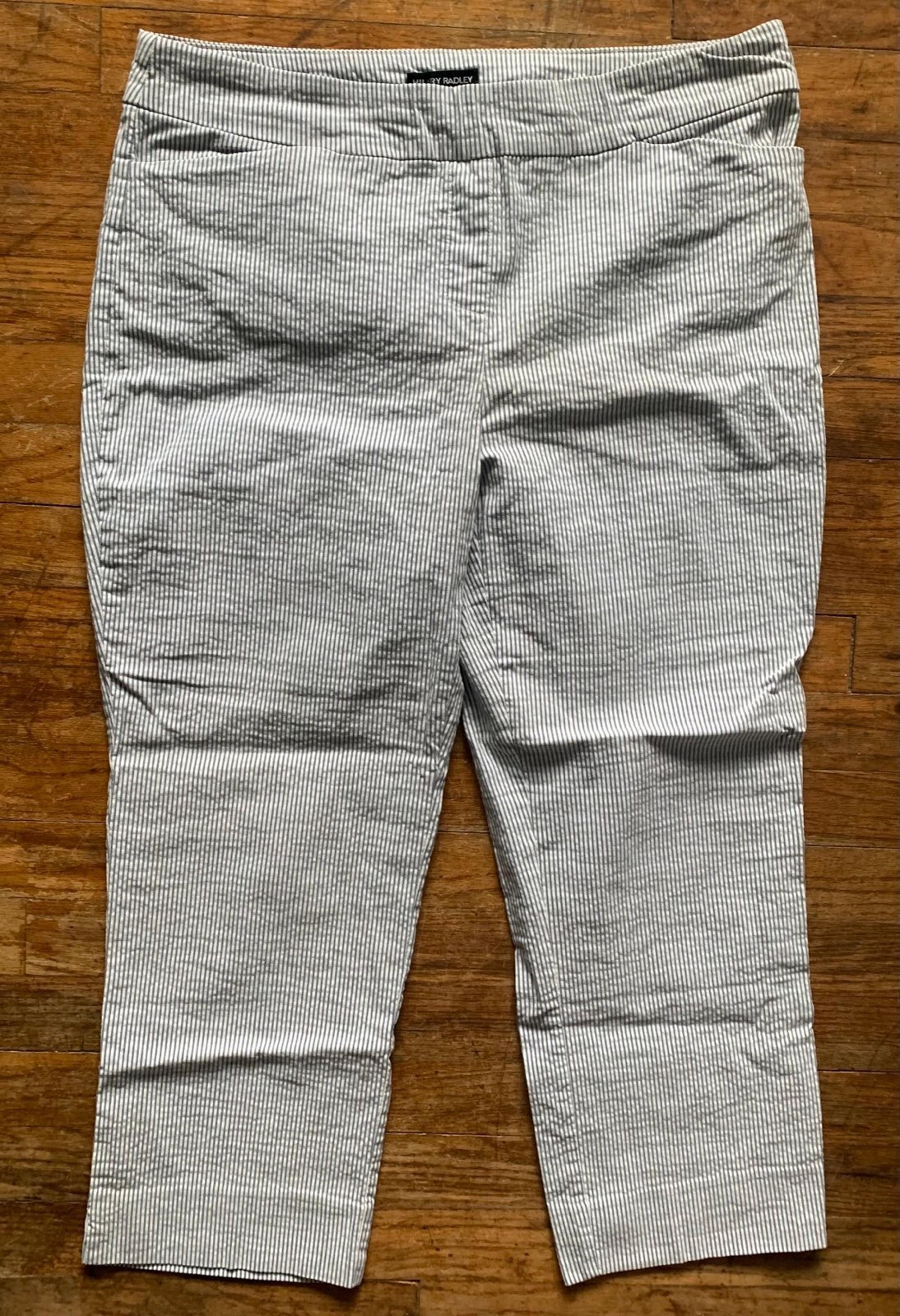 Hilary Radley Women’s Seersucker Pull On Capri Pants Size XL