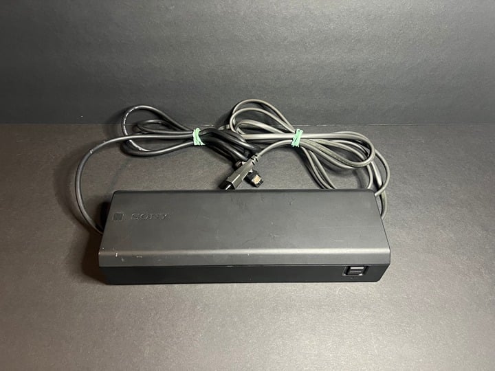 Genuine Sony AC-SD1 AC Power Supply Adapter 220/240V DAV-DZ830W DZ850KW HDX900W