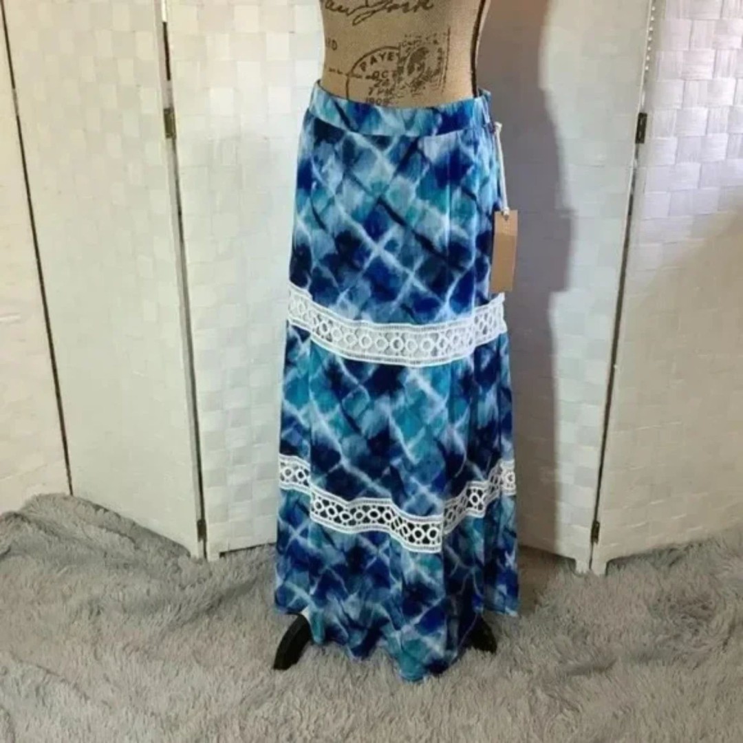 Nwt Hailey Lyn blue tie dye maxi skirt size XL