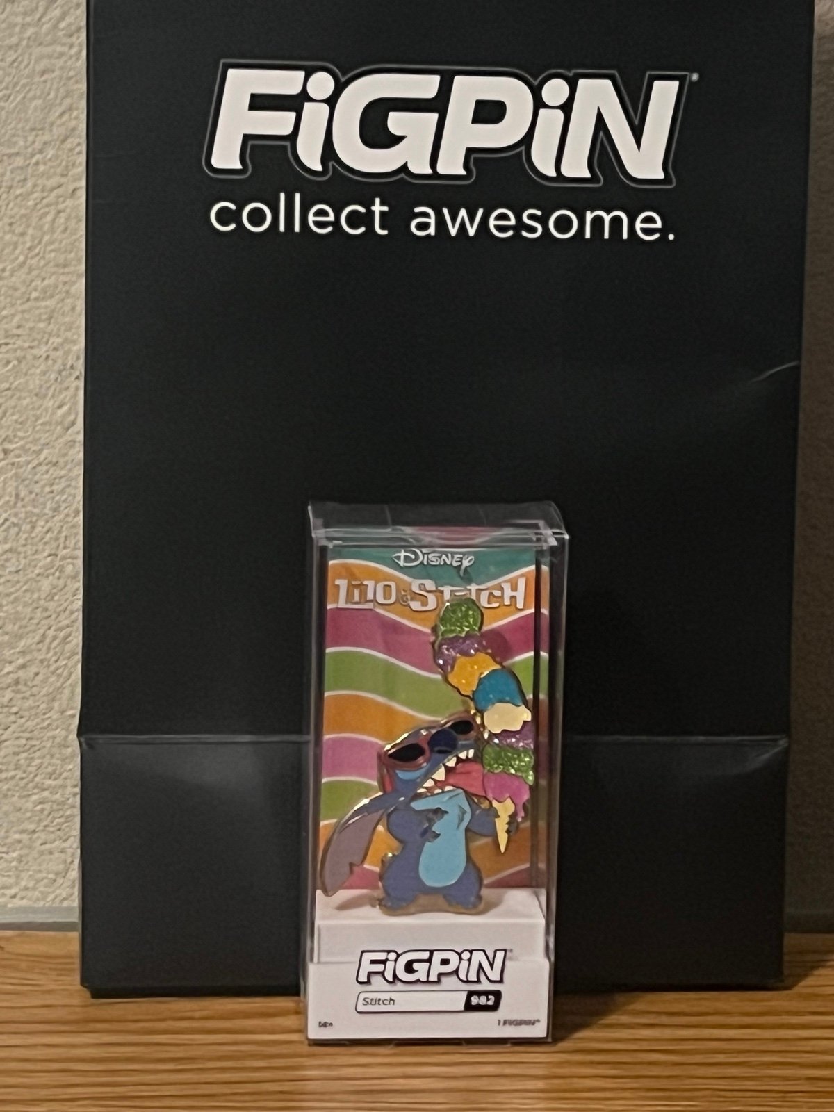 FiGPiN Disney Stitch Ice Cream 982 Awesome Warehouse Party LE 500