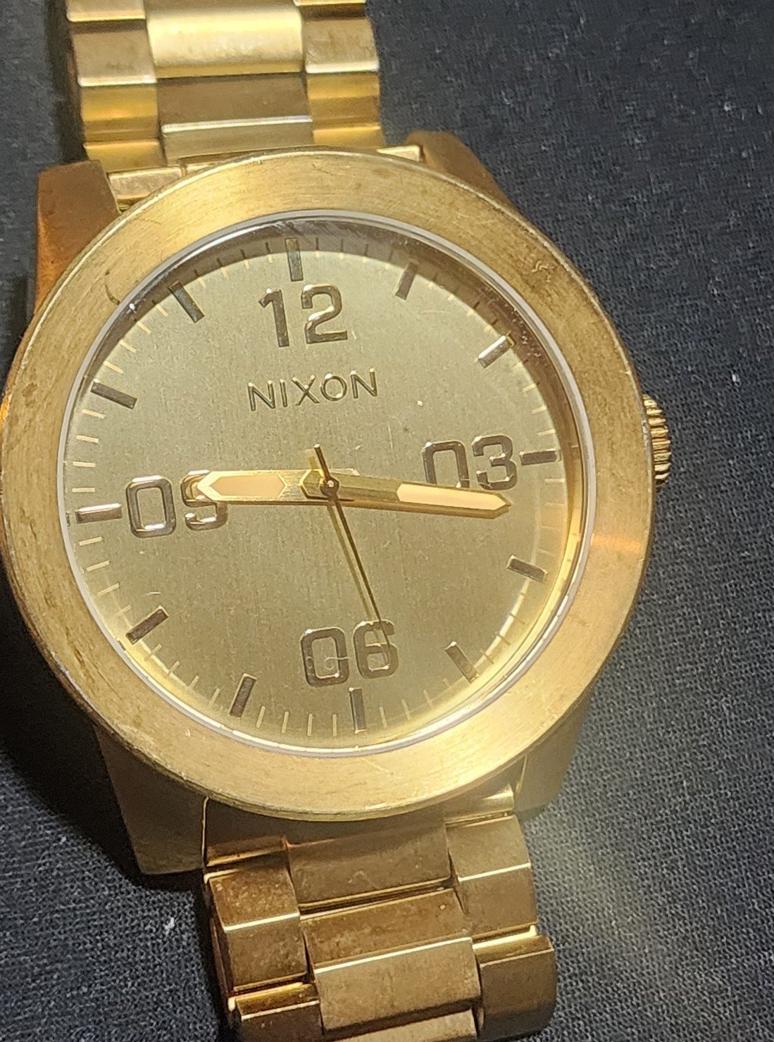 Nixon Corporal SS A346 Gold 100m Water Resistant XL Men’s Premium Watch 48mm