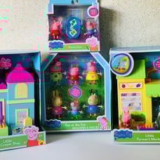 Lot of 4 Peppa Pig PlaySet