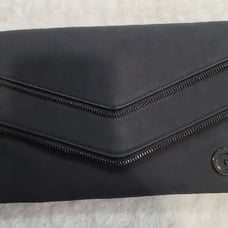 clutch/ crossbody purse