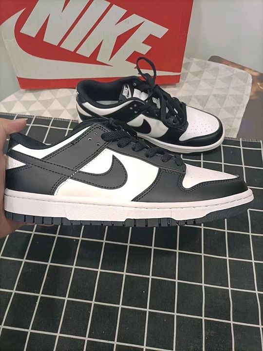Nike Dunk Low Black White Panda Size 5.5 Fashionable sports shoes