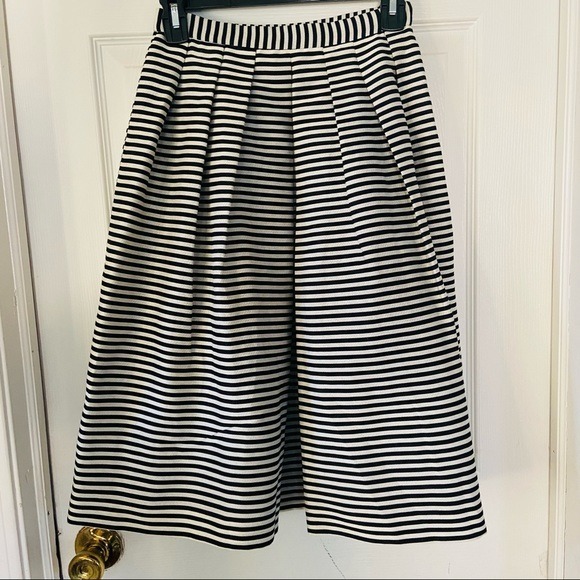 GIANNI BINI black & white striped pleated a-line full midi skirt size XS