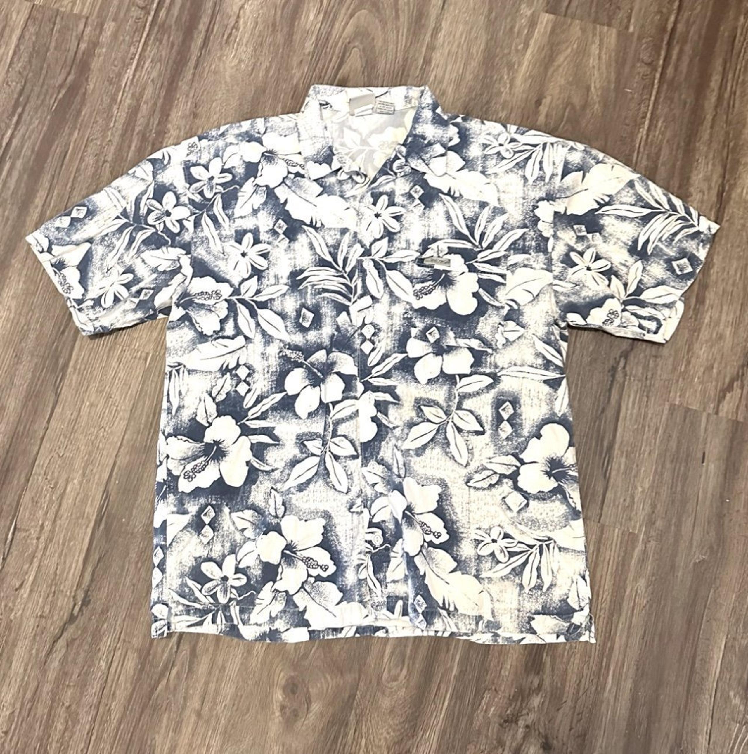 Vintage 90s No Fear Men’s Hawaiian Button Up Short Sleeve Pocket Shirt Size L