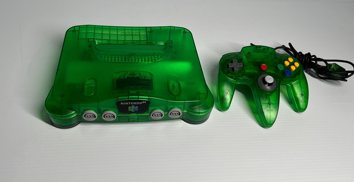 Funtastic Jungle Green Nintendo 64 System ~ TESTED