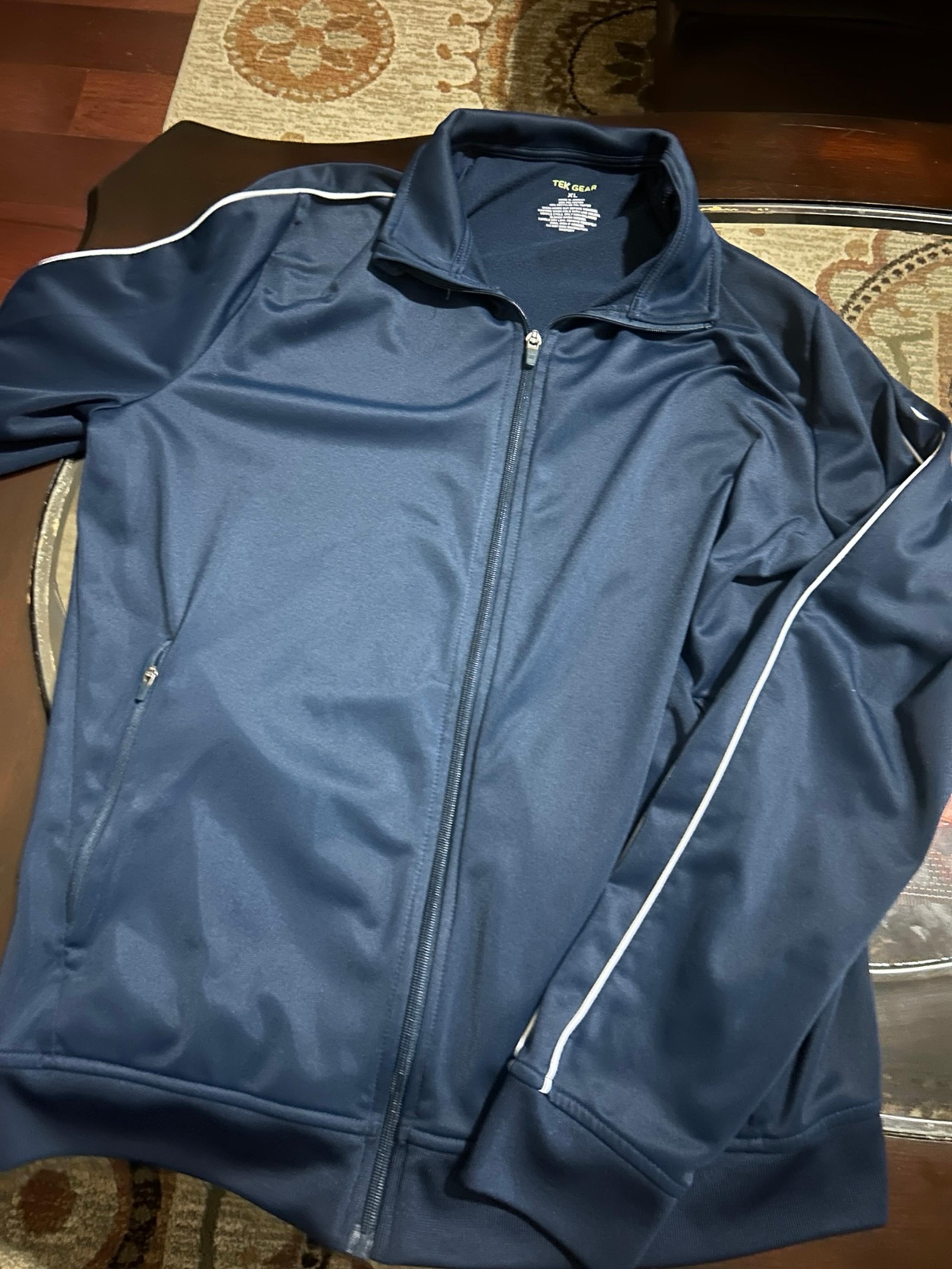 tek gear boys track suit / athletic jacket in navy blue extra large XL like new
