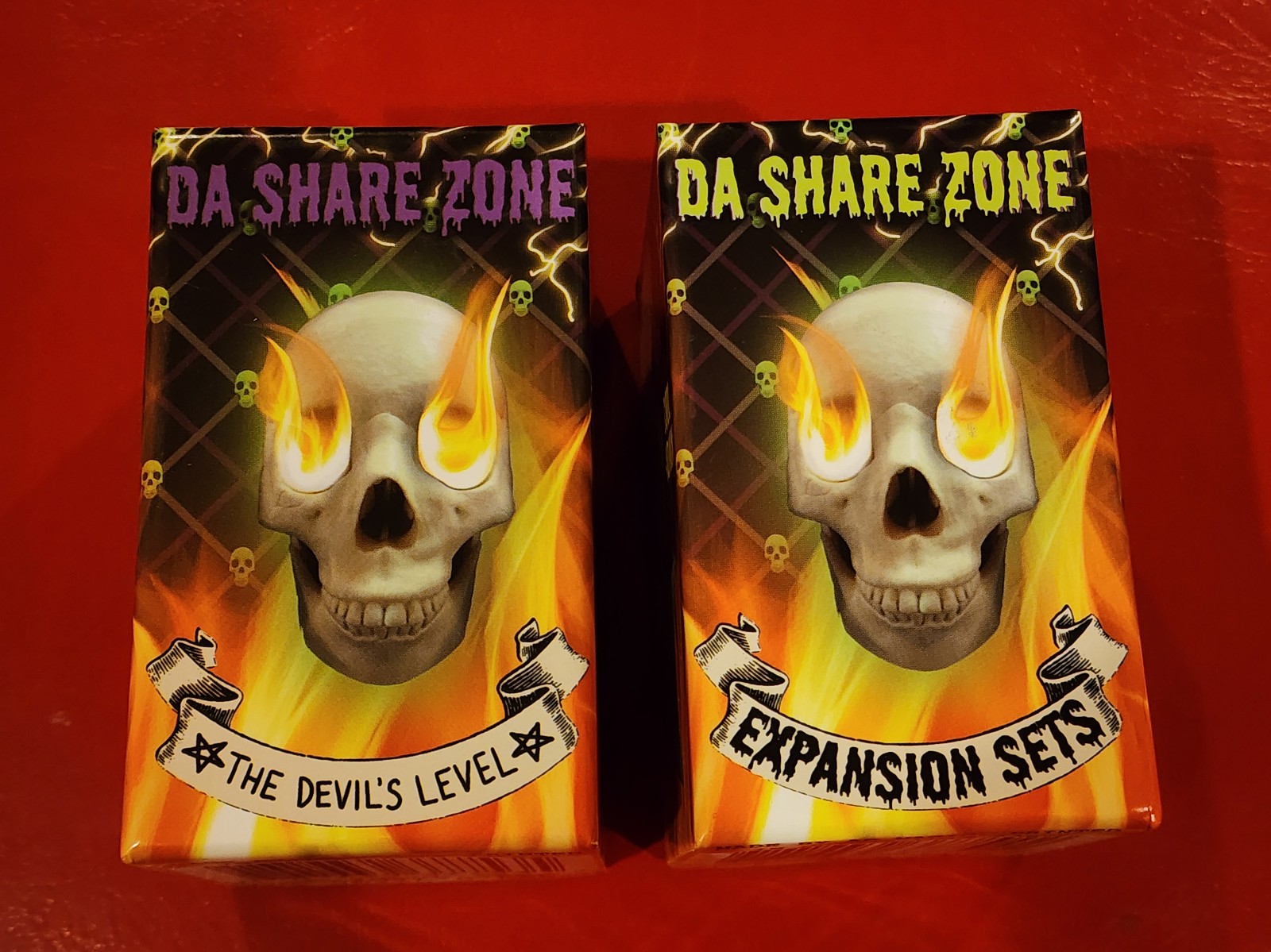 Lot of 2 'Da Share Zone' The Devil's Level/Expansion Sets #0724010