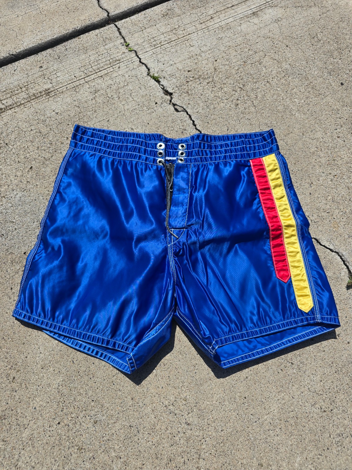 Vintage birdwell 34 boardies