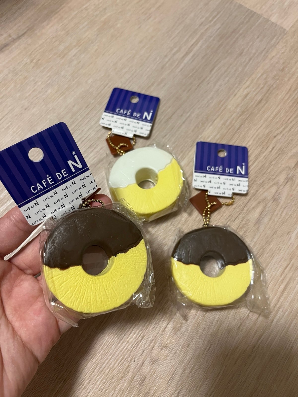 Cafe de n banana squishy