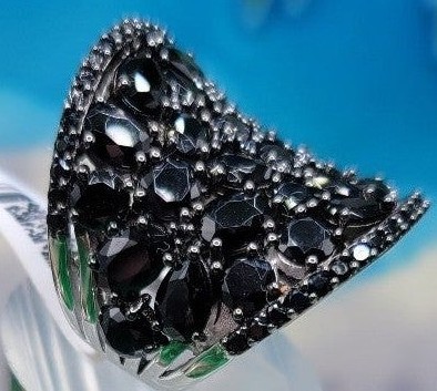 Black Spinel Saddle Ring